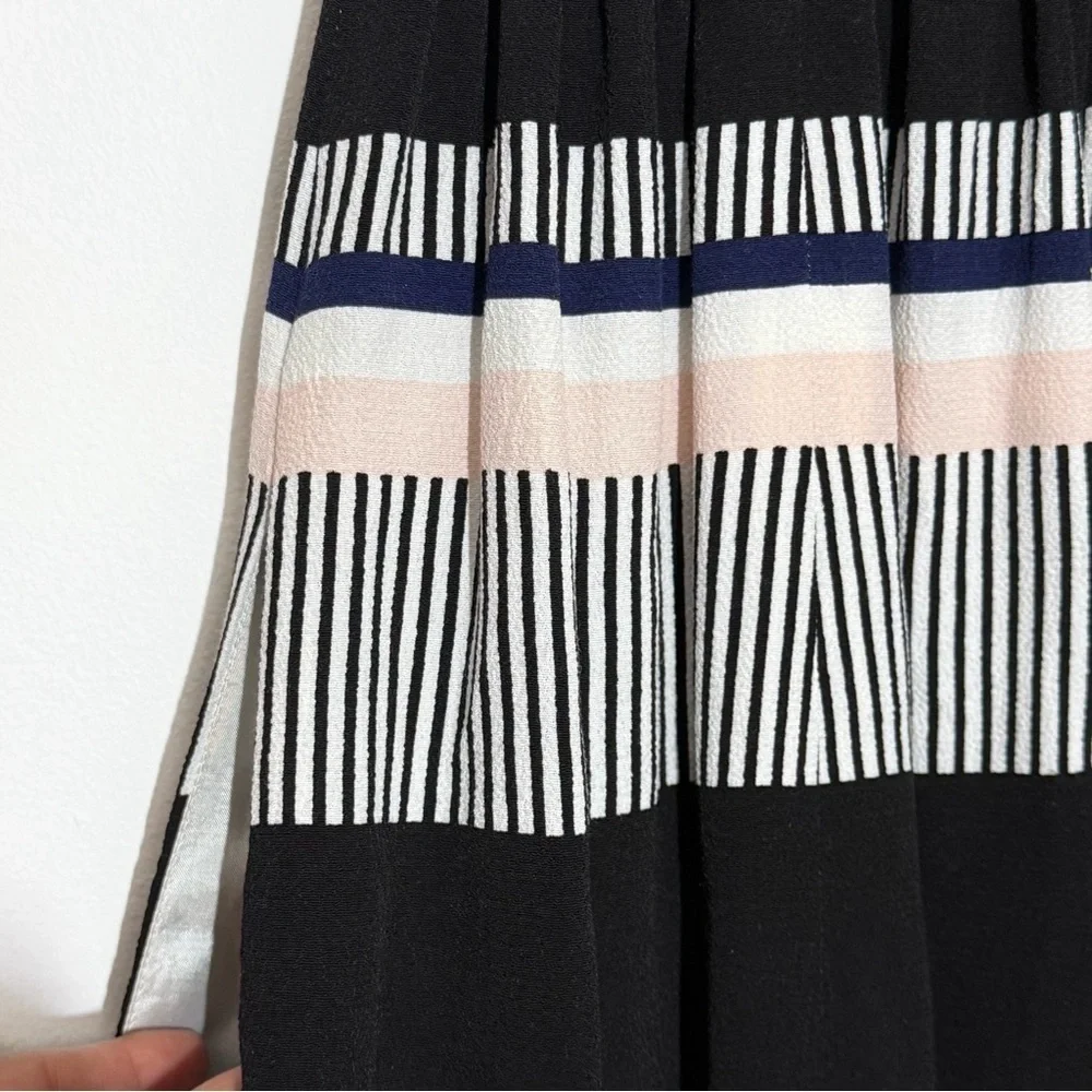 Kate Spade New York Bay Stripe Pleated Sleeveless Knee-Length Dress size 4